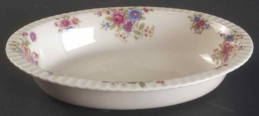 Victoria 9" Oval Vegetable Bowl by Lenox-1