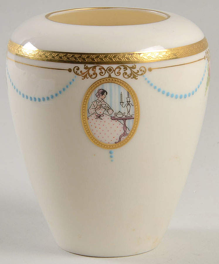 Virginian (Scalloped) 4" Vase by Lenox-1