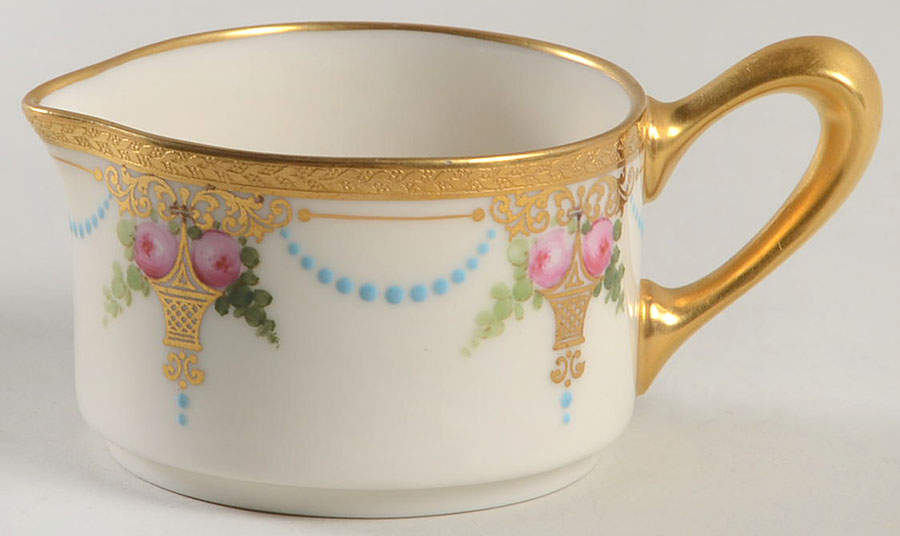 Virginian (Scalloped) Individual Stacking Creamer by Lenox-1