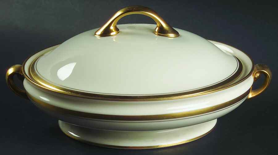 The Vondel Round Covered Vegetable by Lenox-1