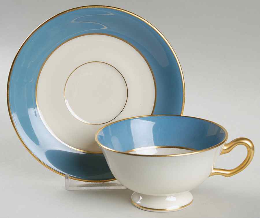 Washington Turquoise (Smooth) Footed Cup & Saucer Set by Lenox-1