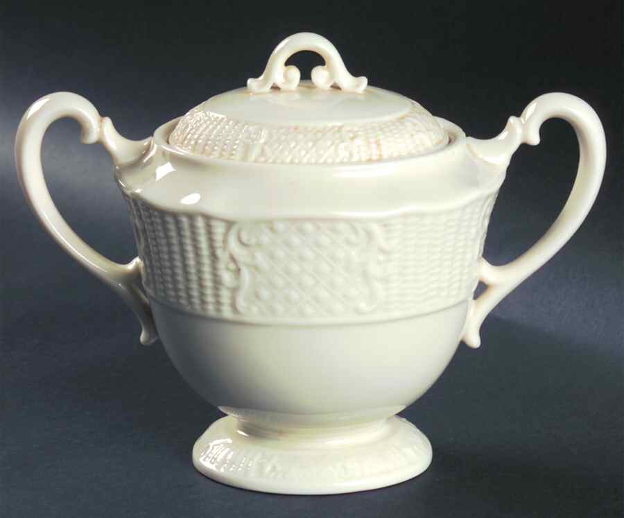 Washington Wakefield Off White Sugar Bowl & Lid by Lenox-1