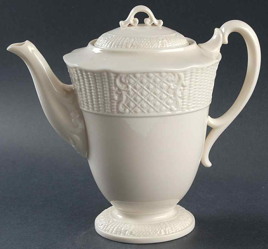 Washington Wakefield Off White Coffee Pot & Lid by Lenox-1