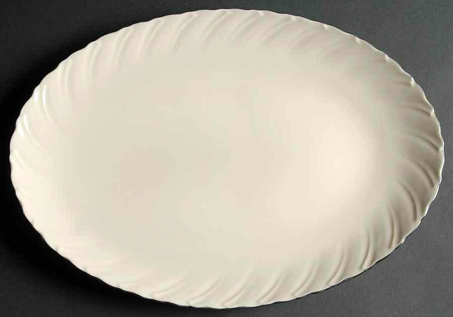 Weatherly 15" Oval Serving Platter by Lenox-1