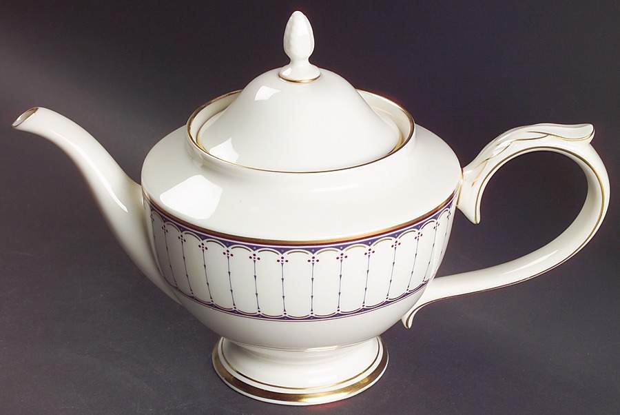 Weymouth Estates Teapot & Lid by Lenox-1