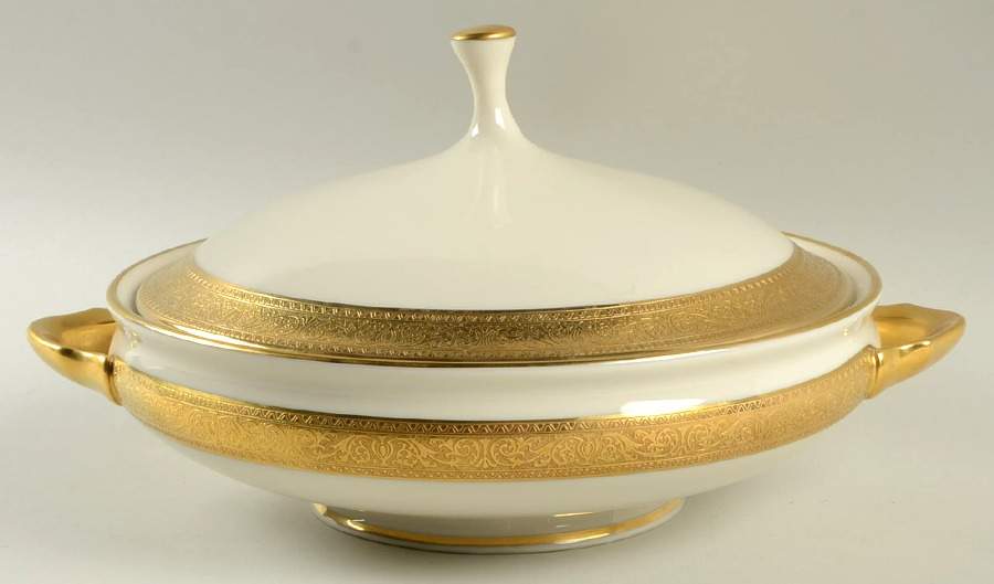 Westchester Round Covered Vegetable by Lenox-1