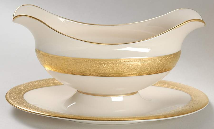 Westchester Gravy Boat with Attached Underplate by Lenox-1