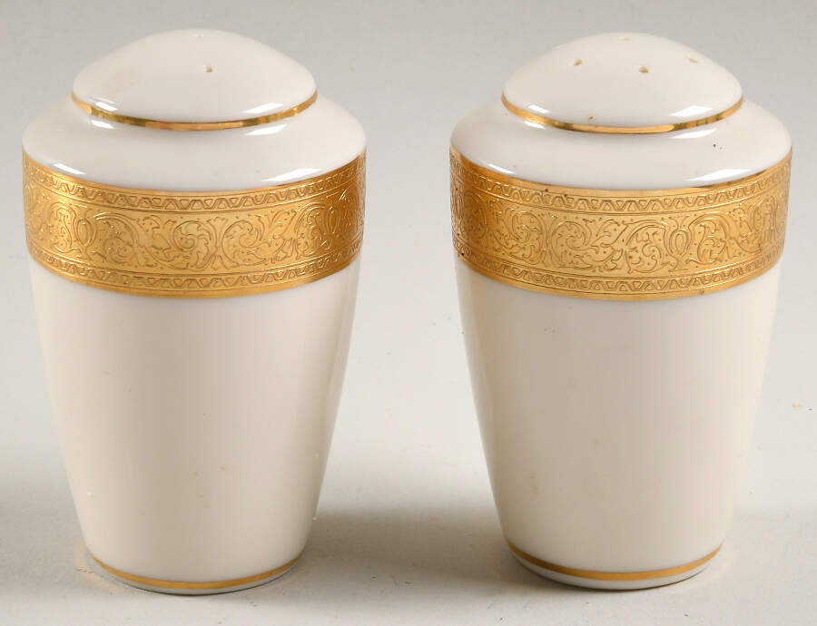 Westchester Salt & Pepper Set by Lenox-1