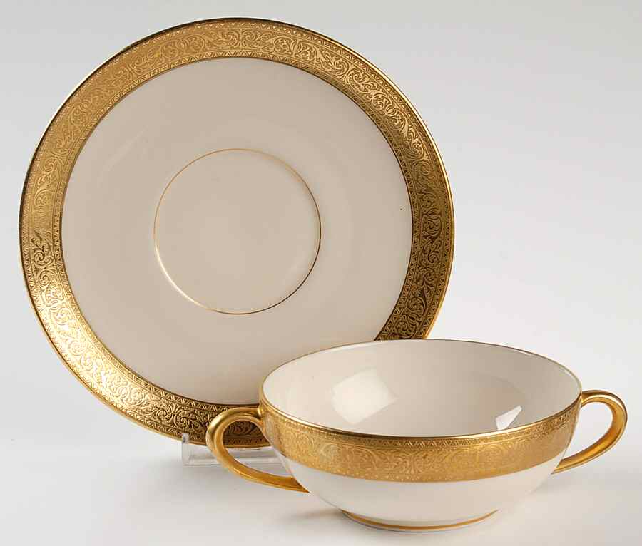 Westchester Flat Cream Soup Bowl & Saucer Set by Lenox-1