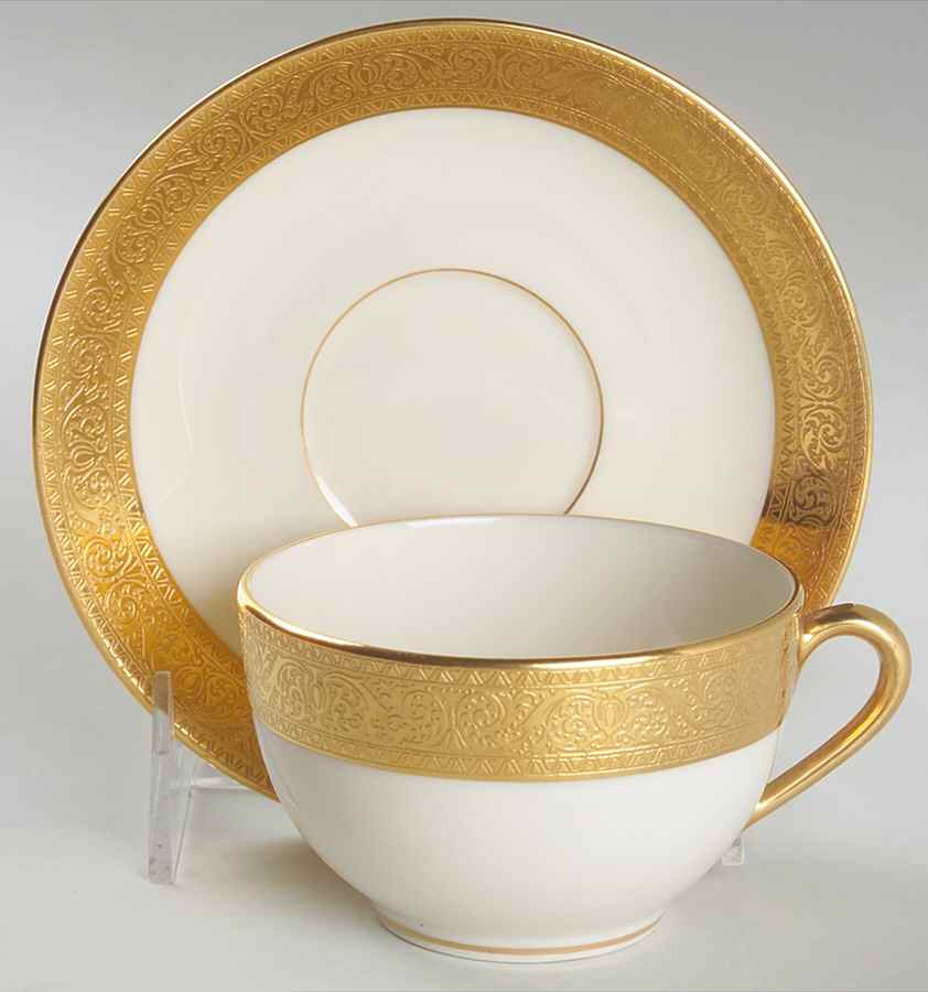 Westchester Flat Cup & Saucer Set by Lenox-1