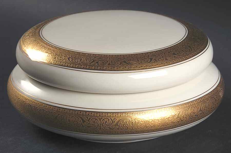 Westchester 6" Round Bon Bon & Lid by Lenox-1