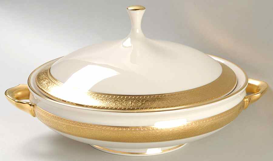 Westchester Round Covered Vegetable by Lenox-1