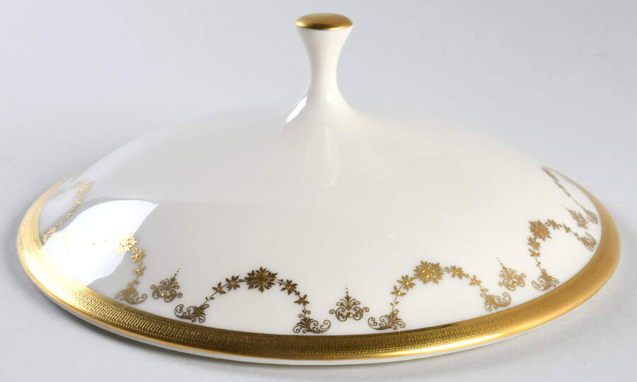 Westport Lid for Round Vegetable by Lenox-1