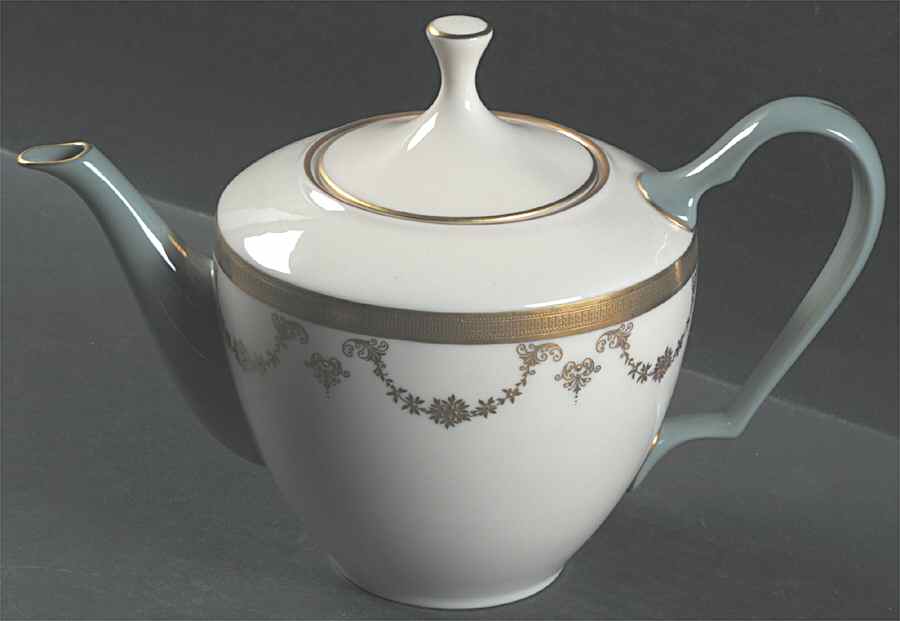 Westport Teapot & Lid by Lenox-1