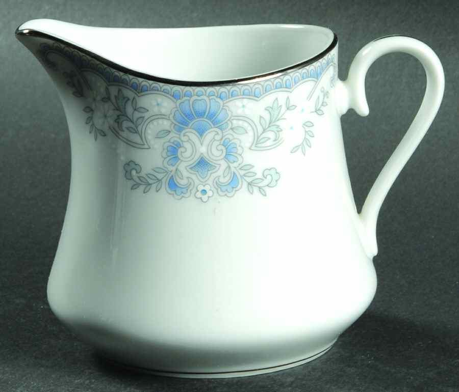 White Heather Creamer by Lenox-1