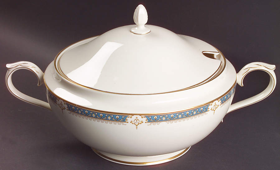Whitley Manor Tureen &  Lid by Lenox-1