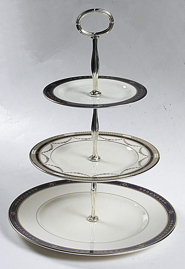 Winslow Castle 13 7/8"-14 1/4" 3-Tiered Serving Tray(DP,SP,BB) HC by Lenox-1