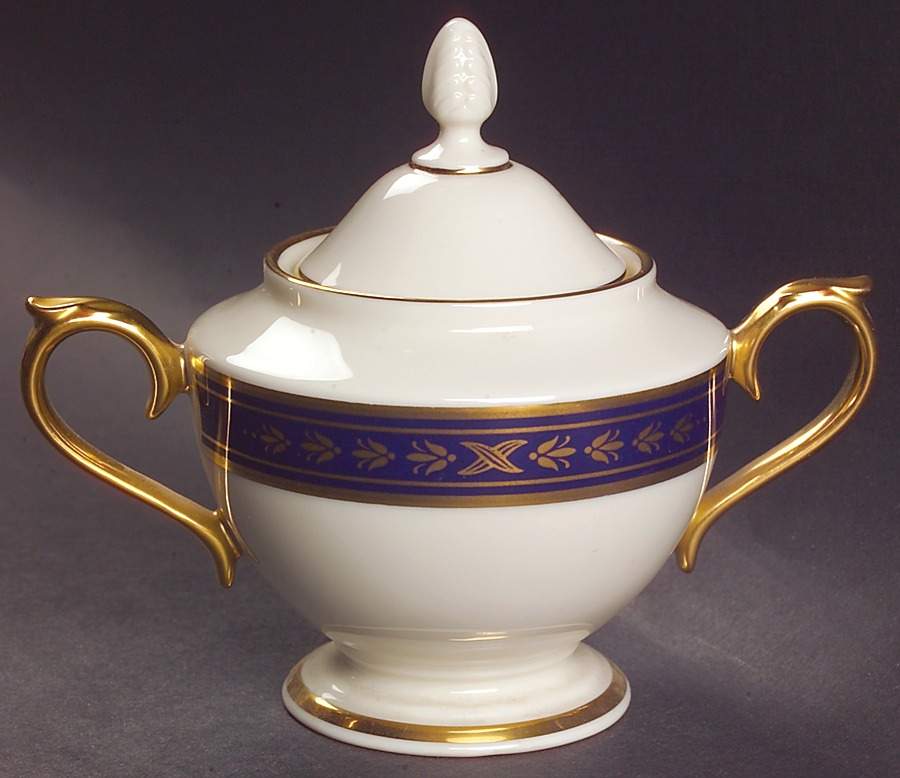 Winslow Castle Sugar Bowl & Lid by Lenox-1