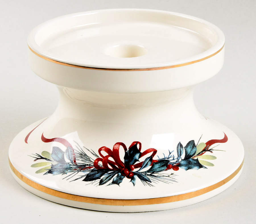 Winter Greetings Hurricane Lamp No Globe by Lenox-1