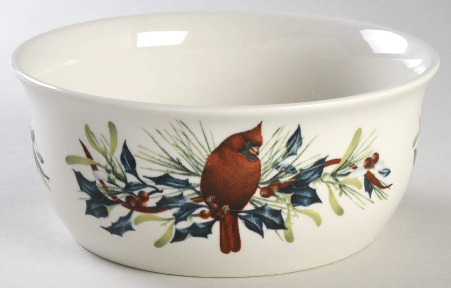 Winter Greetings 1.5 Quart Round Casserole No Lid by Lenox-1