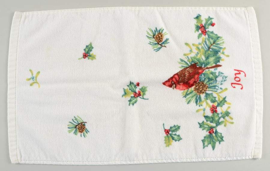 Winter Greetings Cloth Fingertip Towel by Lenox-1