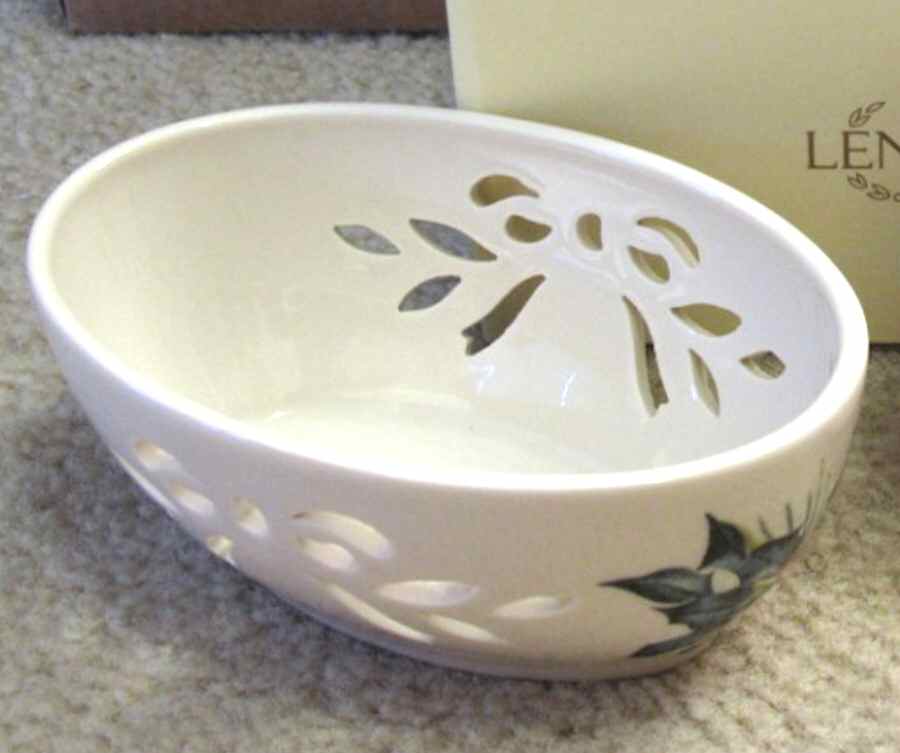 Winter Greetings Pierced Oval Box No Lid by Lenox-1