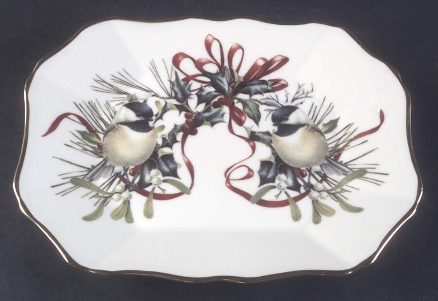 Winter Greetings 9" Scalloped Tray by Lenox-1
