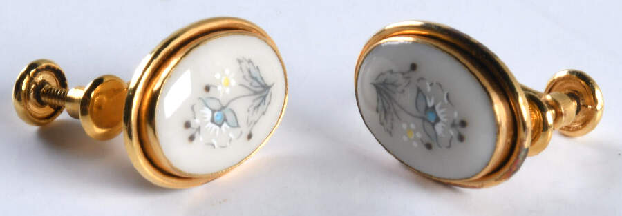 Windsong Earring Pair by Lenox-1