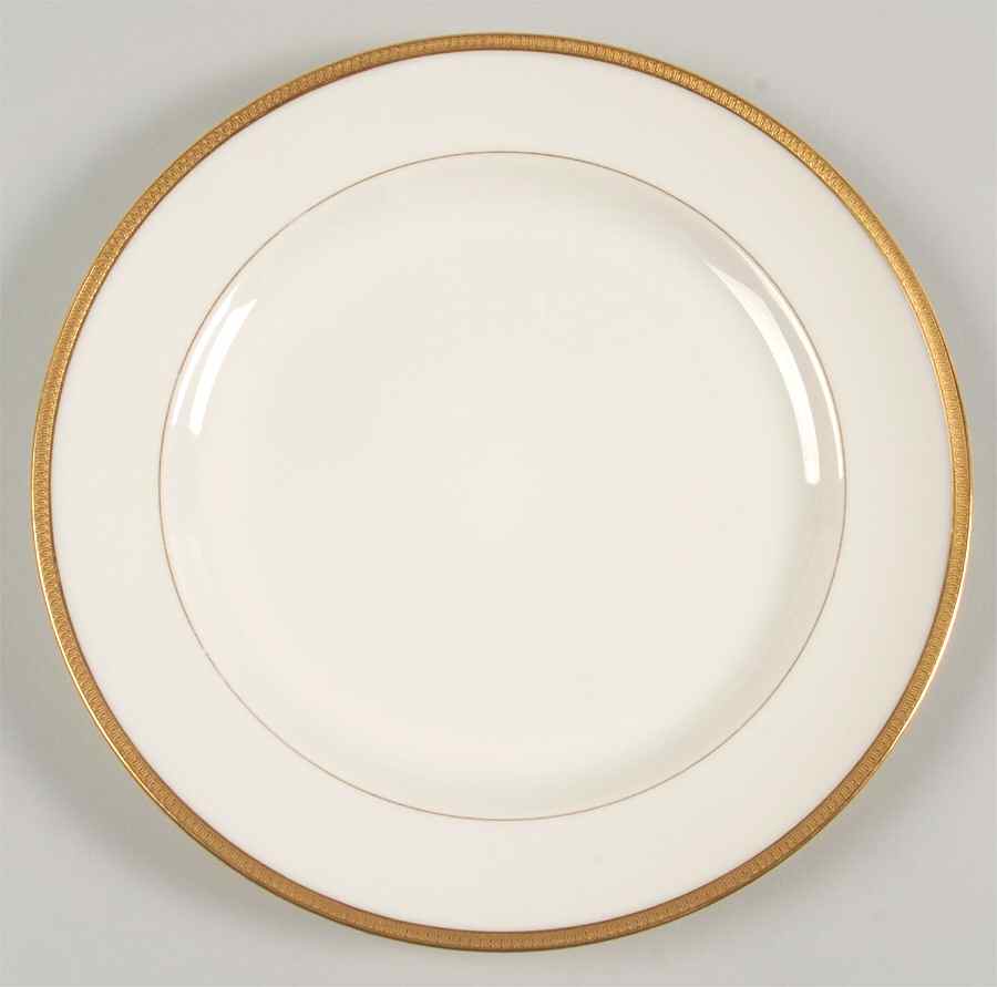 Windsor (Green Backstamp) Luncheon Plate by Lenox-1