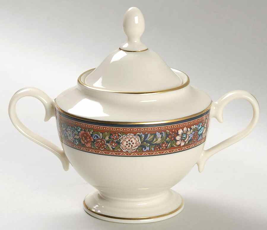 Witherspoon 1999 Shape Sugar Bowl & Lid by Lenox-1