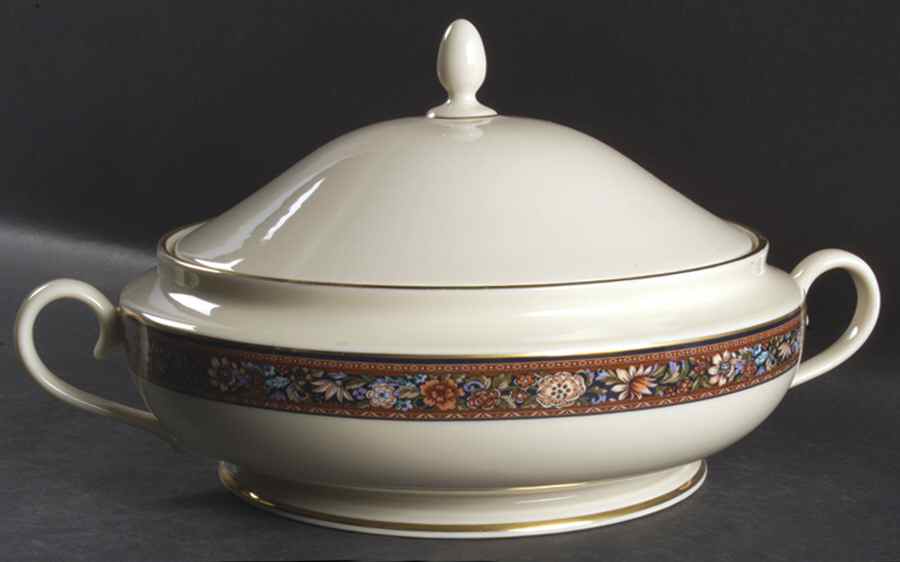 Witherspoon 1999 Shape Round Covered Vegetable by Lenox-1