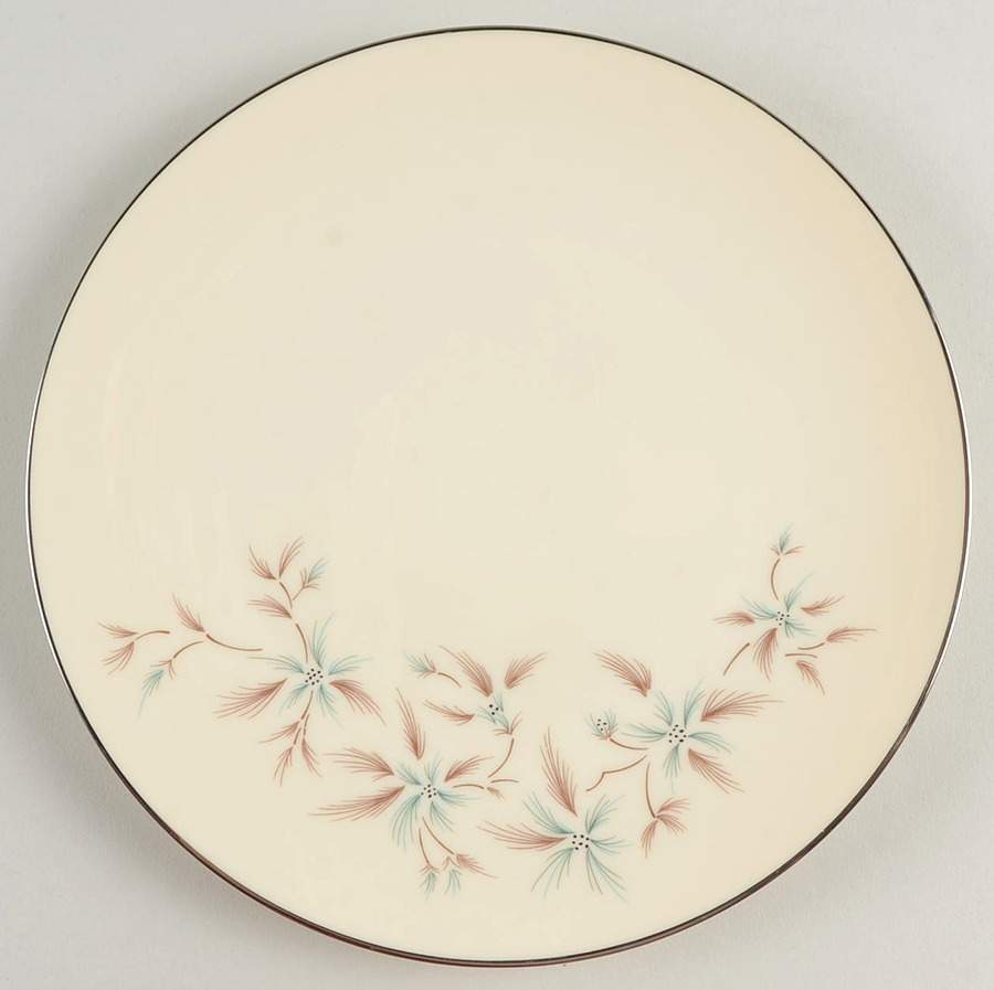 Wyndcrest Luncheon Plate by Lenox-1