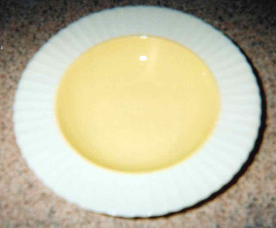 Temple (Yellow Center) Rim Fruit/Dessert (Sauce) Bowl by Lenox-1
