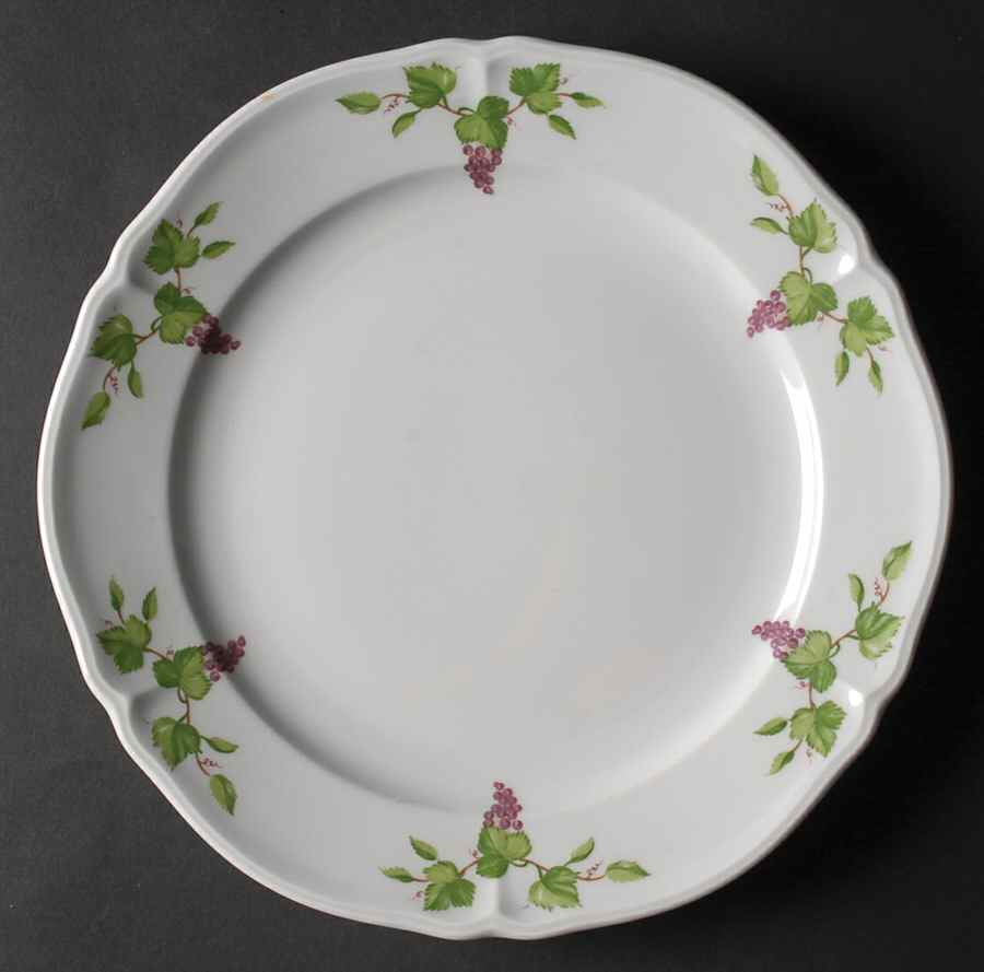 Vin Table Luncheon Plate by Langenthal-1