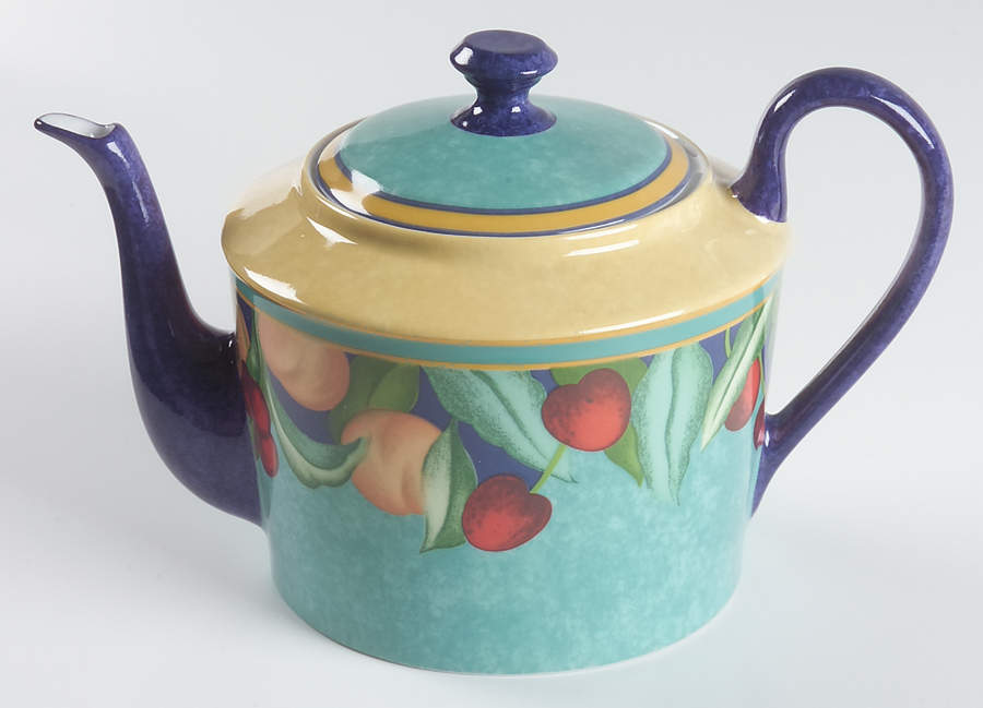Gourmandise Teapot & Lid by Laure Japy-1