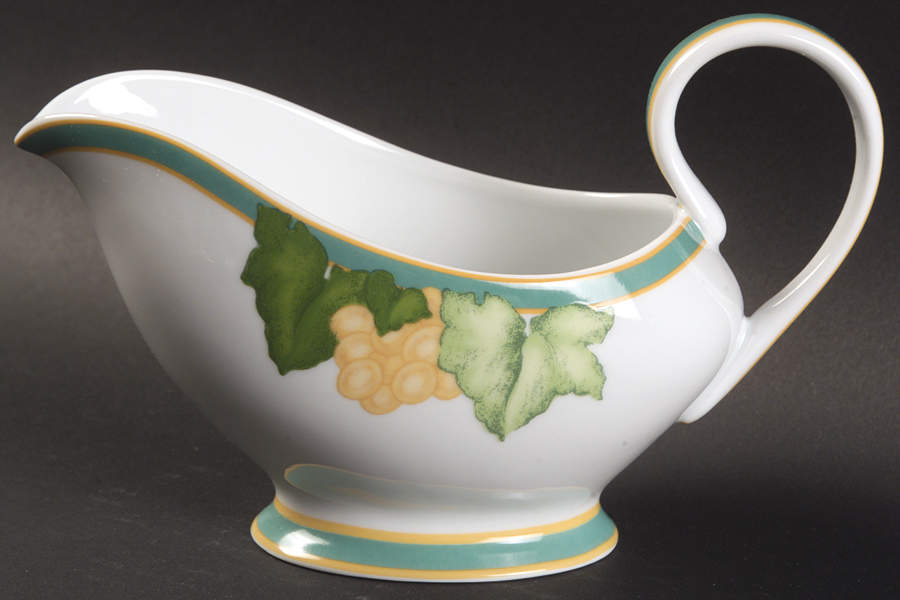 Gourmandise Gravy Boat by Laure Japy-1
