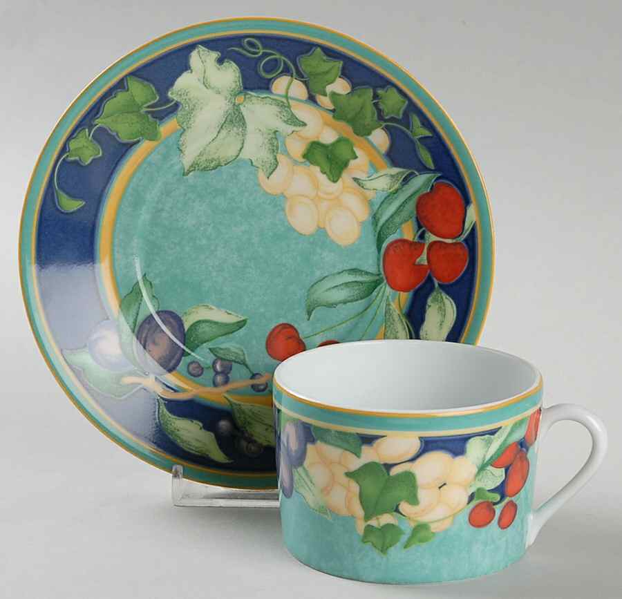 Gourmandise Flat Cup & Saucer Set by Laure Japy-1