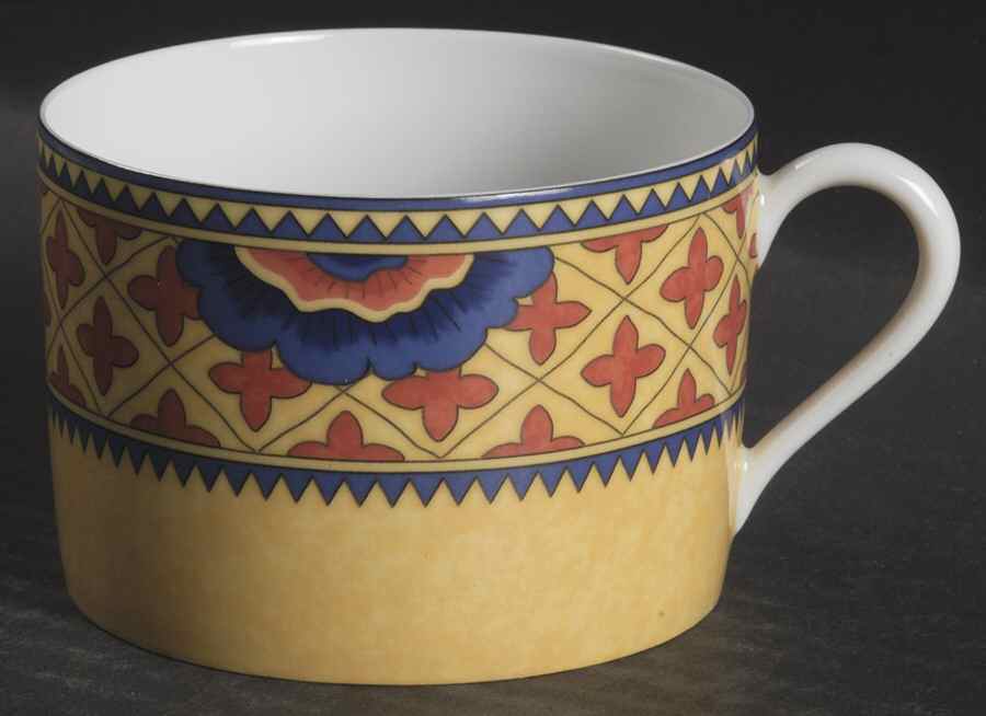 Grenade Flat Cup by Laure Japy-1