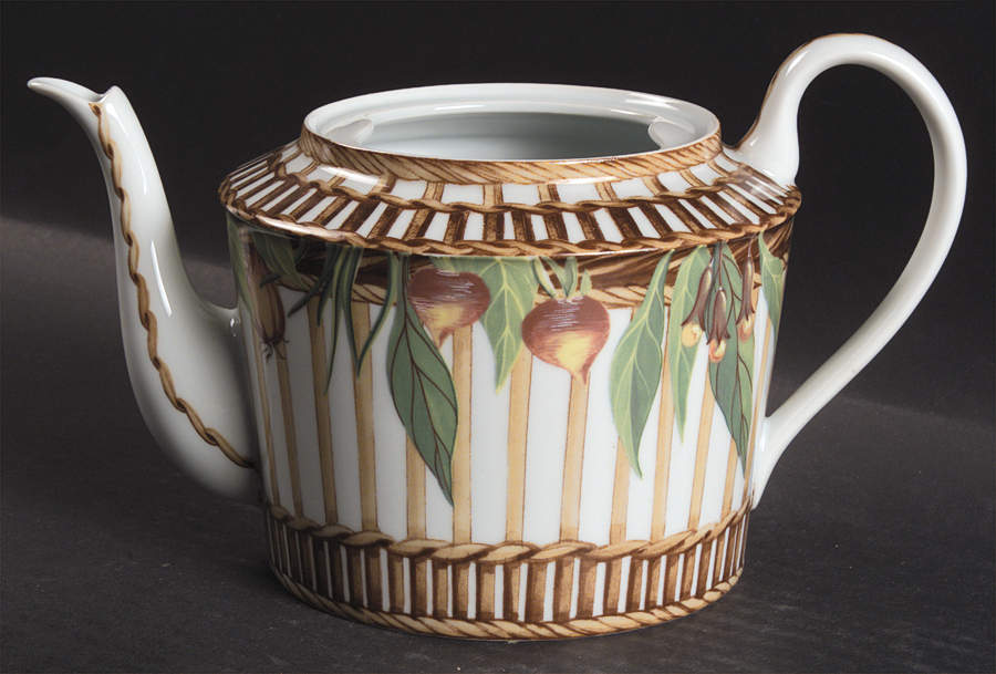 Marche Aux Herbes Teapot No Lid by Laure Japy-1