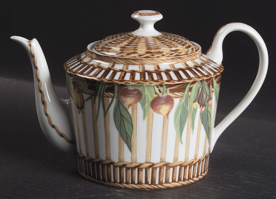 Marche Aux Herbes Teapot & Lid by Laure Japy-1