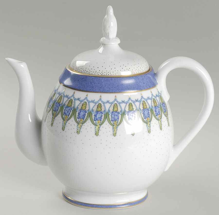 Lupins Teapot & Lid by Lalique-1