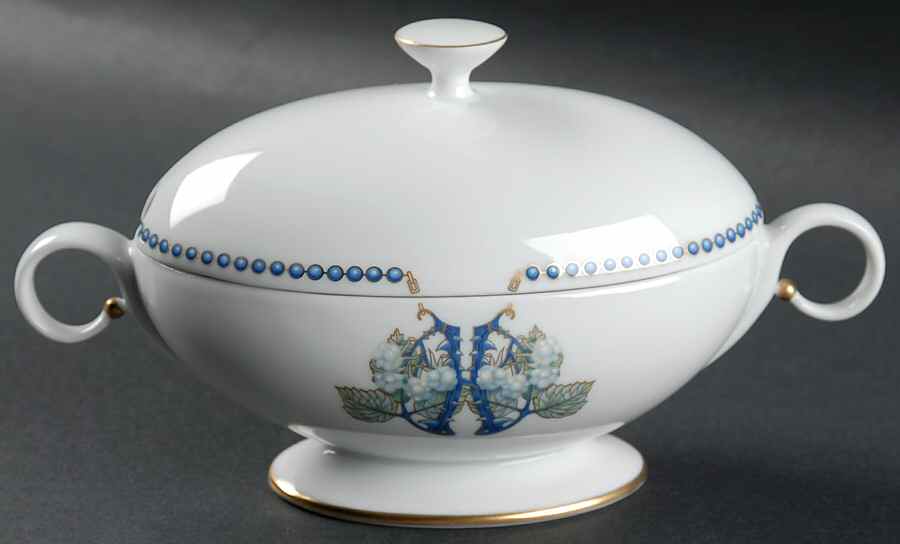 Mures (Blackberry) Sauce Boat & Lid by Lalique-1