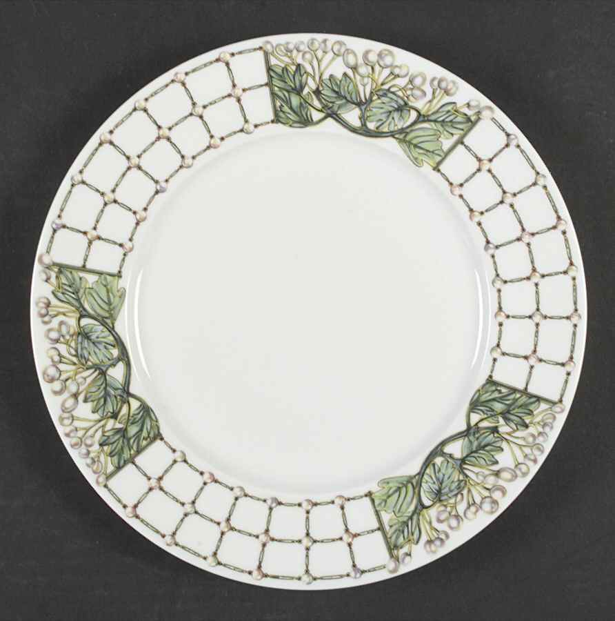 Perles Dinner Plate by Lalique-1
