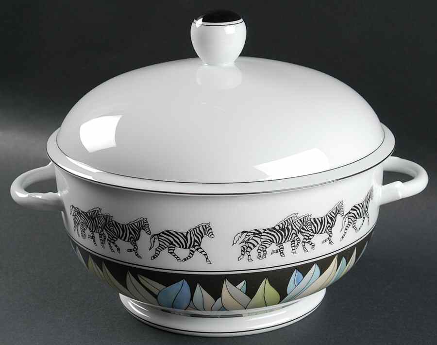Savane Tureen &  Lid by Lalique-1