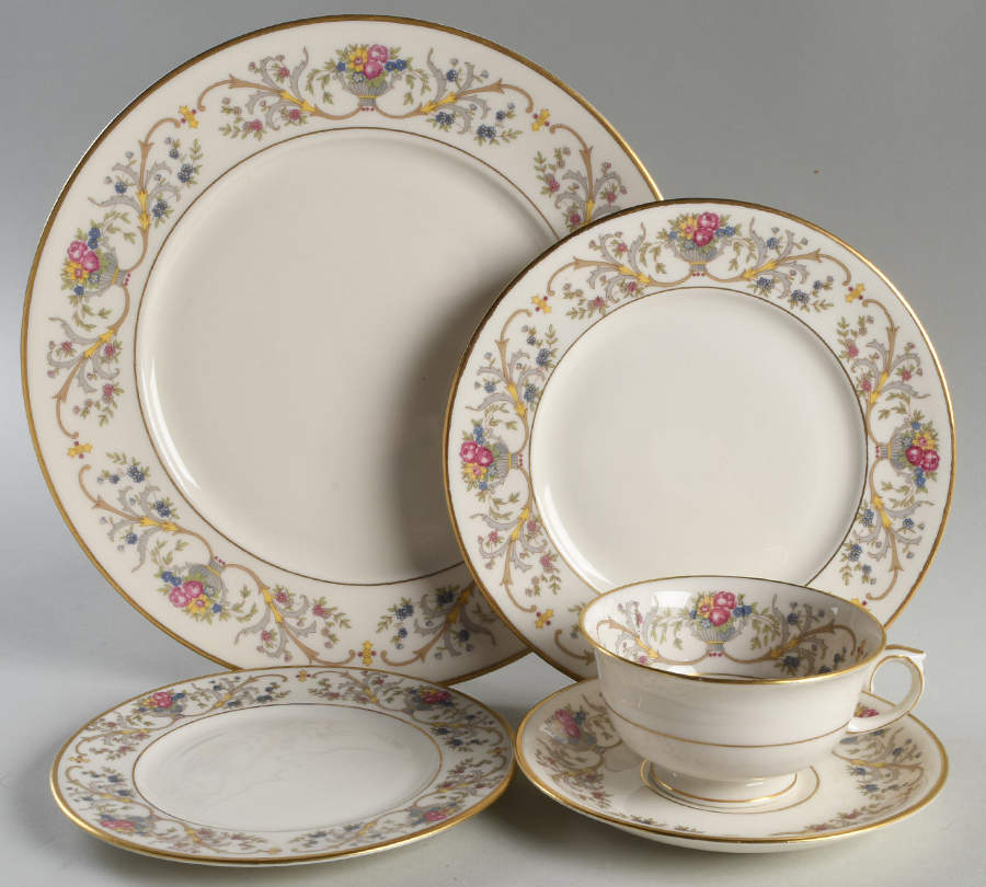 Dorothea 5 Piece Place Setting by Lamberton-1