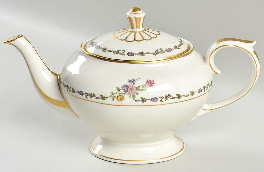Doris Teapot & Lid by Lamberton-1