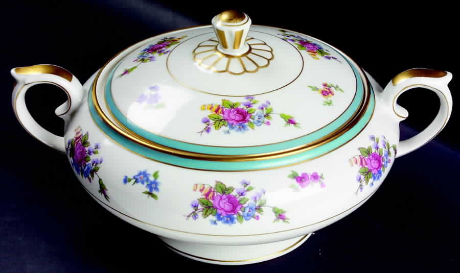 Elizabeth Leigh Round Covered Vegetable by Lamberton-1
