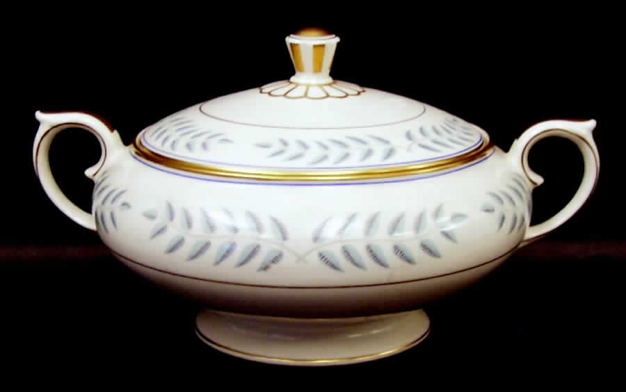 Empire Round Covered Vegetable by Lamberton-1