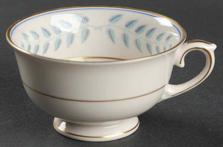 Empire Footed Cup by Lamberton-1
