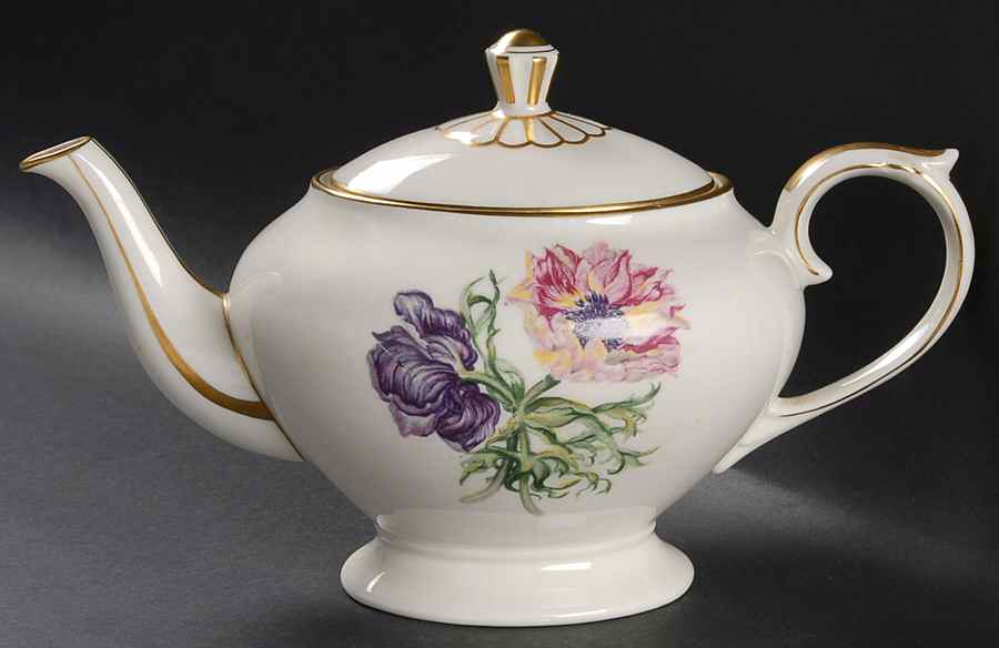 Field Lily Teapot & Lid by Lamberton-1